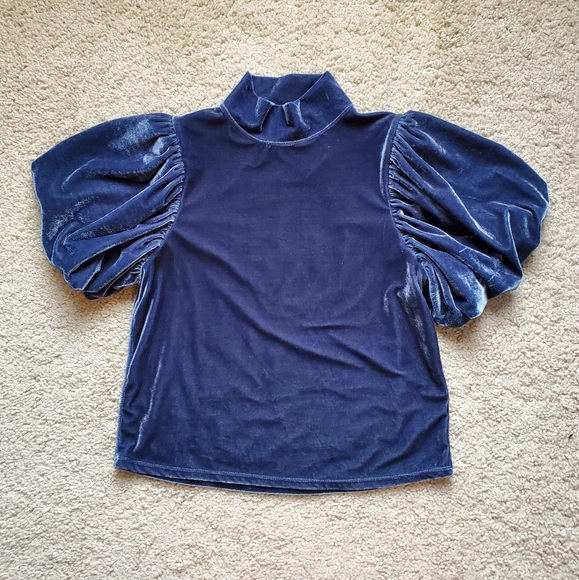 Free People Claudia Velvet puff sleeve Outerspace Top - Picture 1 of 10